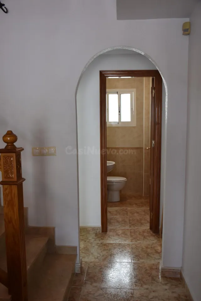 GRAN CASA TIPO DÑUPLEX EN ORIHUELA COSTA: 2 HAB, 2 BAÑOS — 4