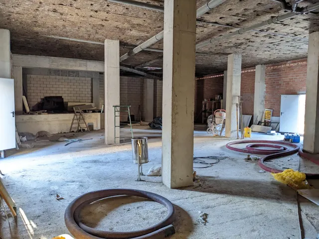 Local  de obra en Estella — 10