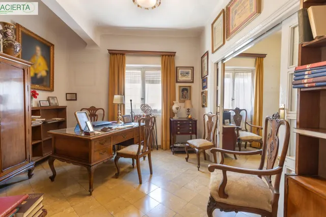 EXCLUSIVA VIVIENDA SEÑORIAL EN ANGEL GANIVET, EN PLENO CORAZON DE GRANADA — 11
