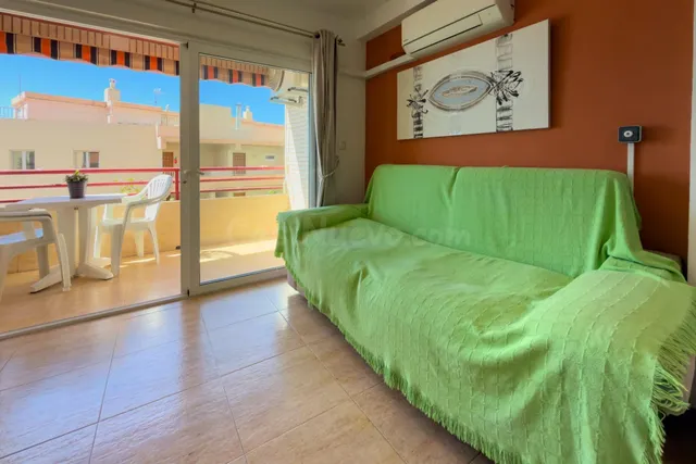 Apartamento con vistas al mar en segunda línea de playa, Cal - foto 3
