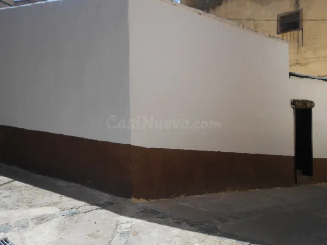 SE VENDE GARAJE Y BODEGA EN SAN MIGUEL - foto 3