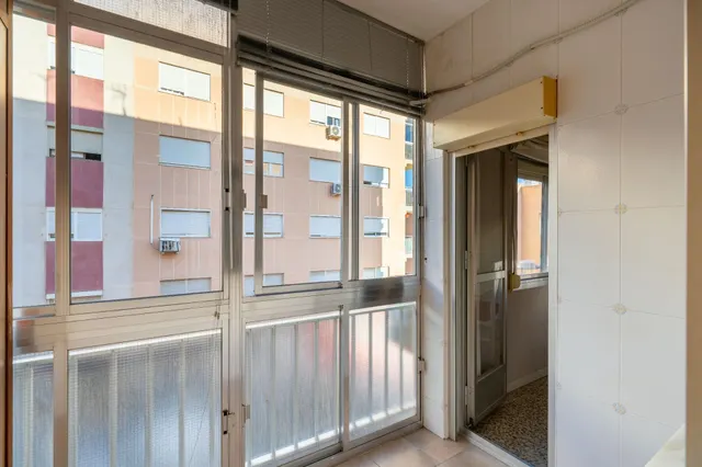 ¡Oportunidad a pasos del Paseo Marítimo de Almería! Piso de 3 habitaciones en El Zapillo — 21