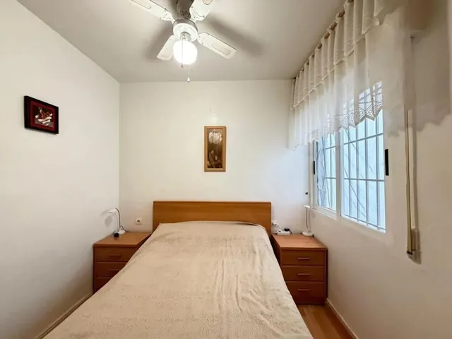 Apartamento 1 habitación 44m² en venta - Estacion de autobuses — 22