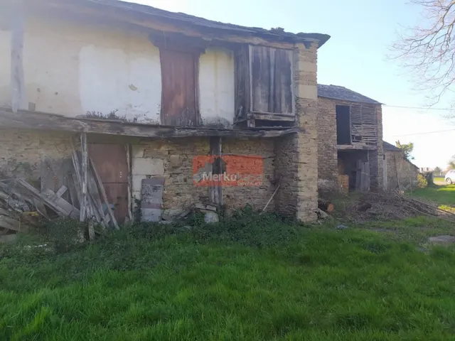 SE VENDE CASA DE PIEDRA PARA REHABILITAR CERCANO A LUGO — 10