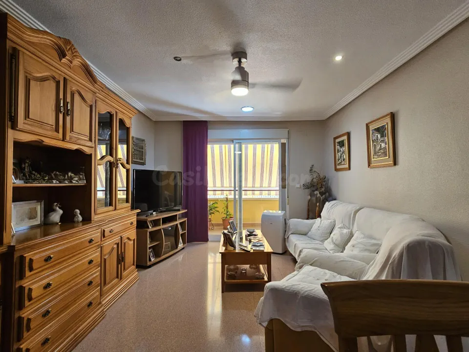Piso vpo de 3 habitaciones con garaje y trastero en la zona norte de san vicente del raspeig