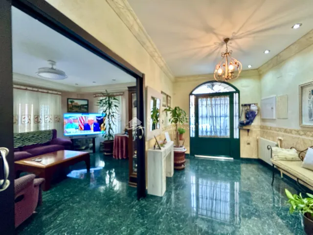 SE VENDE CASA EN MUY BUEN ESTADO EN EL CENTRO DE ASPE — 12