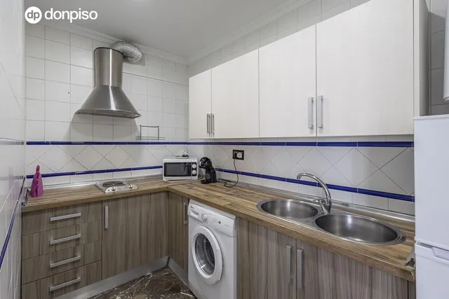 PISO CON LICENCIA TURISTICA EN CALLE NAVAS — 6