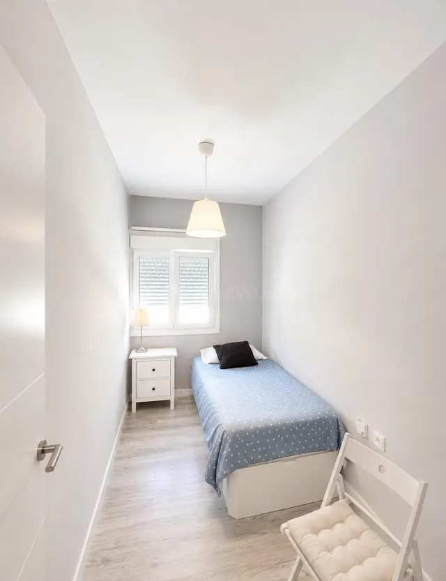 Piso 4 habitaciones 53m² en venta - Almendrales - foto 4