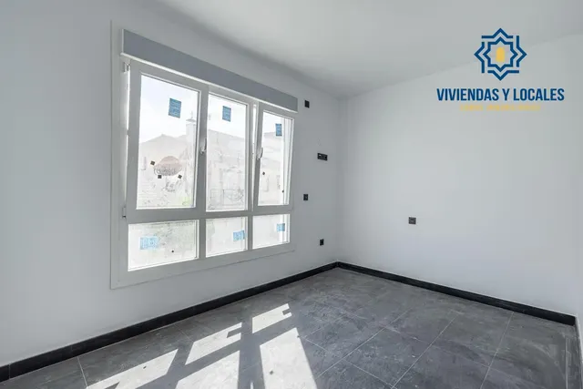 Edificio de nueva construcción en Churriana — 10