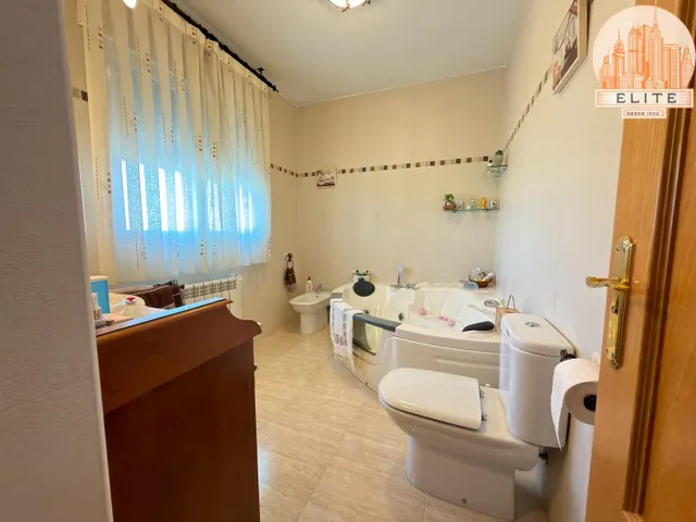 Chalet adosado con jardin ! — 47