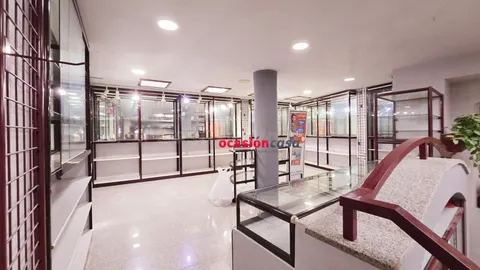 LOCAL COMERCIAL EN VENTA Y ALQUILER
