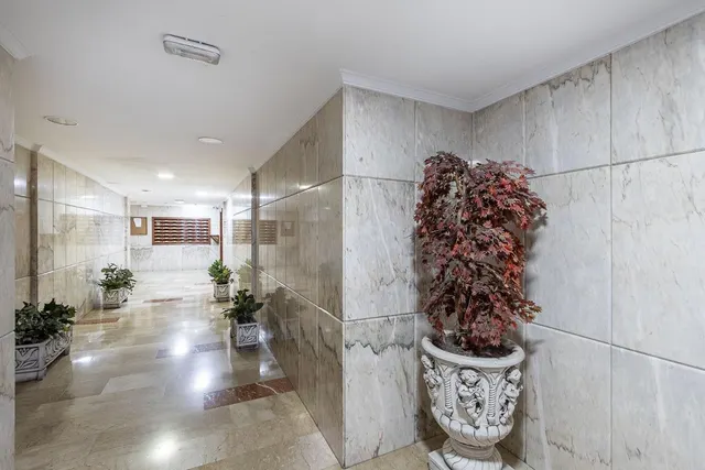 Piso en Ribera del Genil — 23