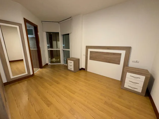 VENTA: Amplio y Moderno Piso en el Corazón de Ponferrada — 8