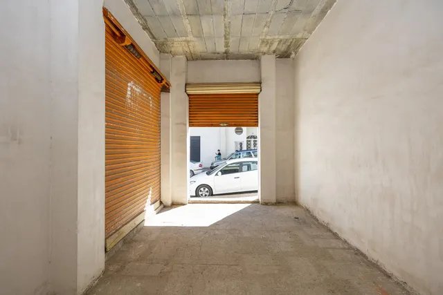 LOCAL COMERCIAL - CERRO DE LOS MACHOS. — 9