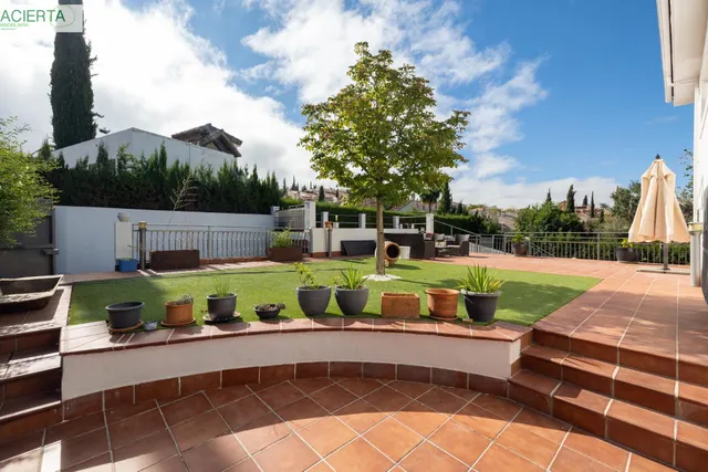 Espectacular chalet en el serrallo — 6