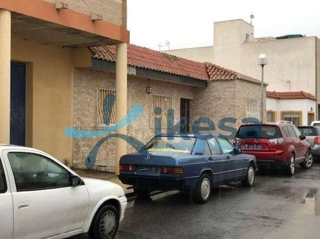 Se vende Chalet Independiente en la localidad de Almería