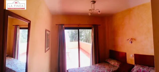 Increíble apartamento frente a la playa con parking, piscina y zona de spa — 7