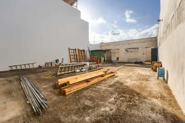 ¡¡OPORTUNIDAD!! Solar urbano de 180 m2 con 9,5 m de fachada en una de las mejores zonas de Olivares — 14