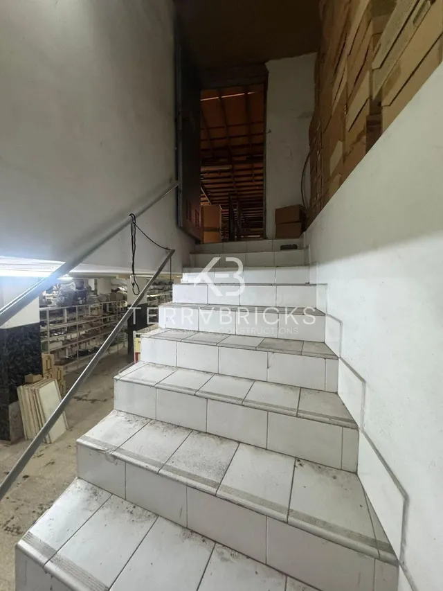 Se ofrece en venta un magnífico terreno urbano consolidado,  - foto 5