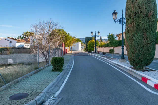 Venta de solar urbano, urbanización Cortijo de la Luz — 12