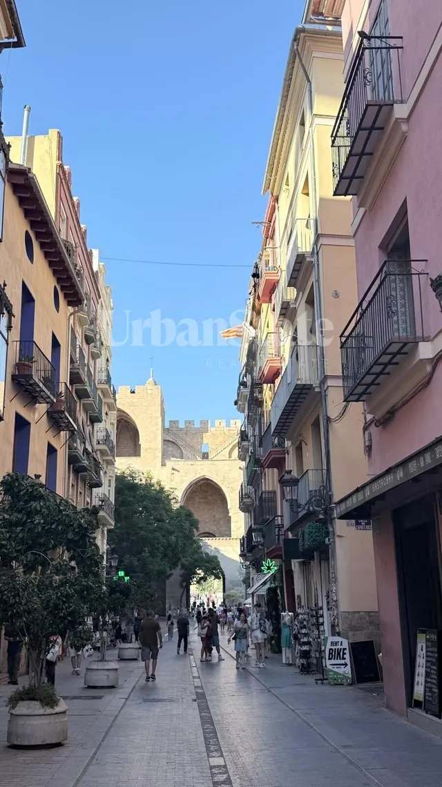 Traspaso negocio con licencia de comida para llevar - Take away — 7