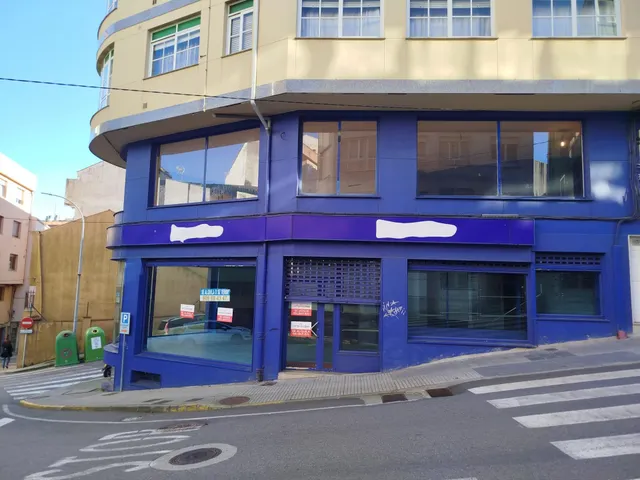 BAJO EN  VENTA O ALQUILER EL CENTRO DE RIBEIRA — 14