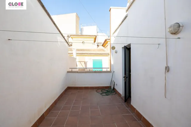 Casa exclusiva junto a Acera del Darro. Pleno centro de Granada. Seminueva y con ascensor propio — 37