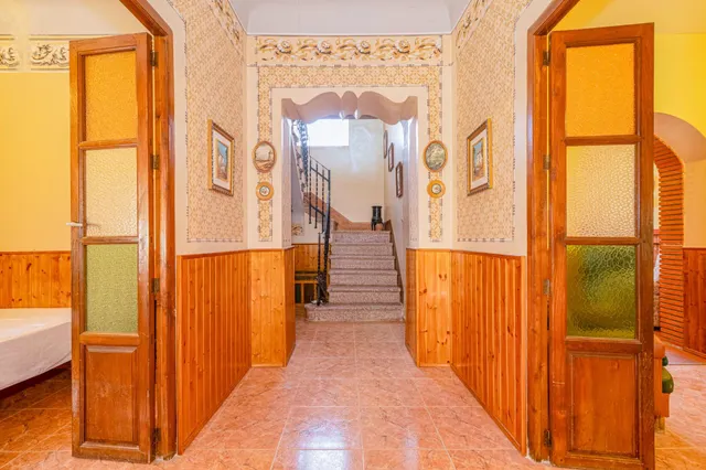 Gran casa de pueblo con terreno, en Ambroz (1260 m2 de parce - foto 2