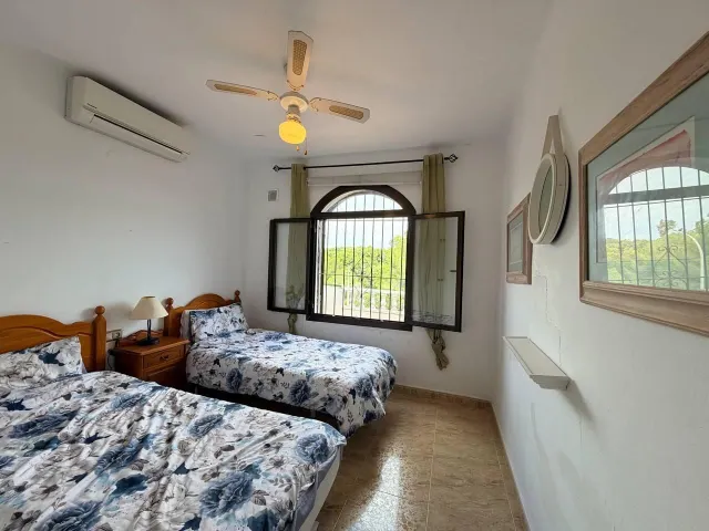 Casa 3 habitaciones 147m² en venta - Villamartín-Las Filipinas — 32