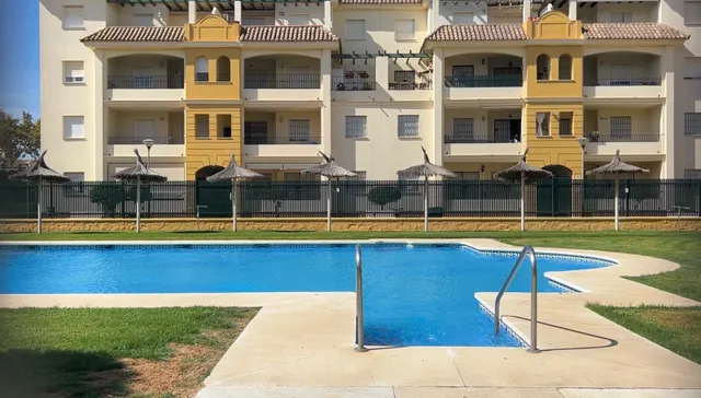 La Laguna: playa, piscina y mucho más — 20
