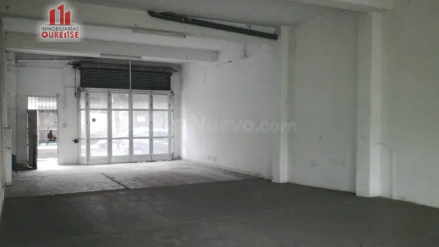 AMPLIO LOCAL COMERCIAL EN LA ZONA DE LA CARBALLEIRA - foto 4