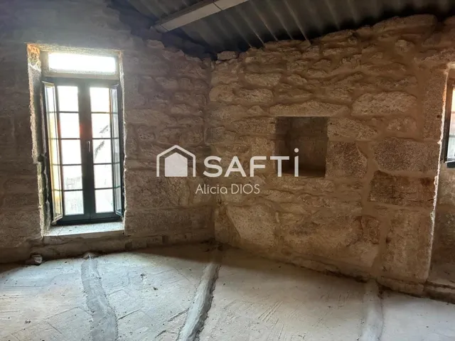 CASA DE PIEDRA CON ENCANTO RURAL — 7