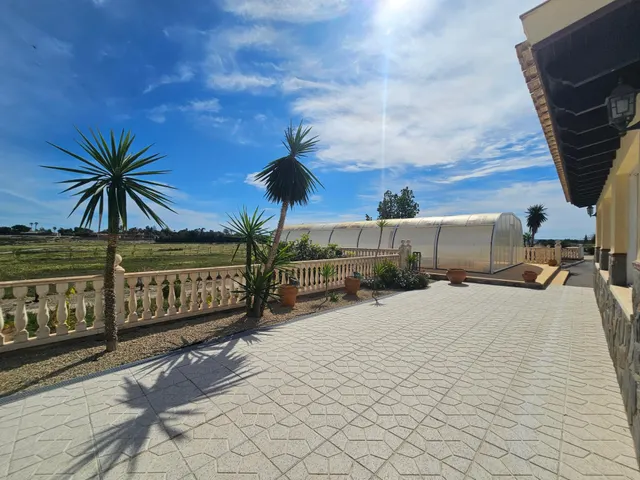INCREIBLE CASA DE CAMPO EN TORRELLANO BAJO ! — 16