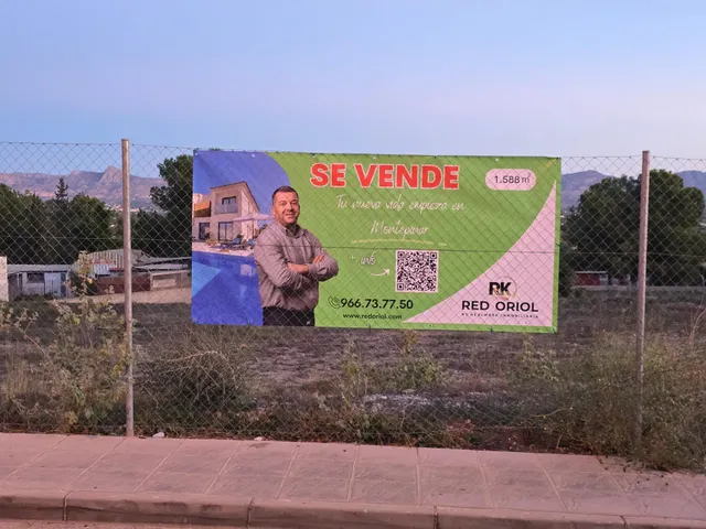 PARCELA EN VENTA  EN URBANIZACIÓN  MONTEPINAR (ORIHUELA) — 21