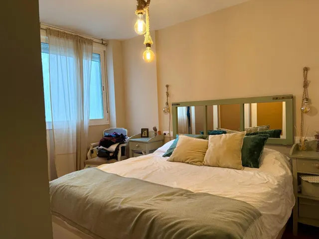 Centro San Lorenzo. Excelente piso reformado y amueblado de 3 habitaciones 2 baños se alquila. — 8