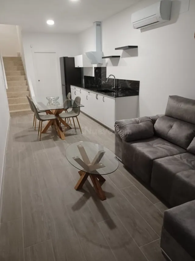 Adosado 3 habitaciones 120m² en venta - Zona Poble - foto 3