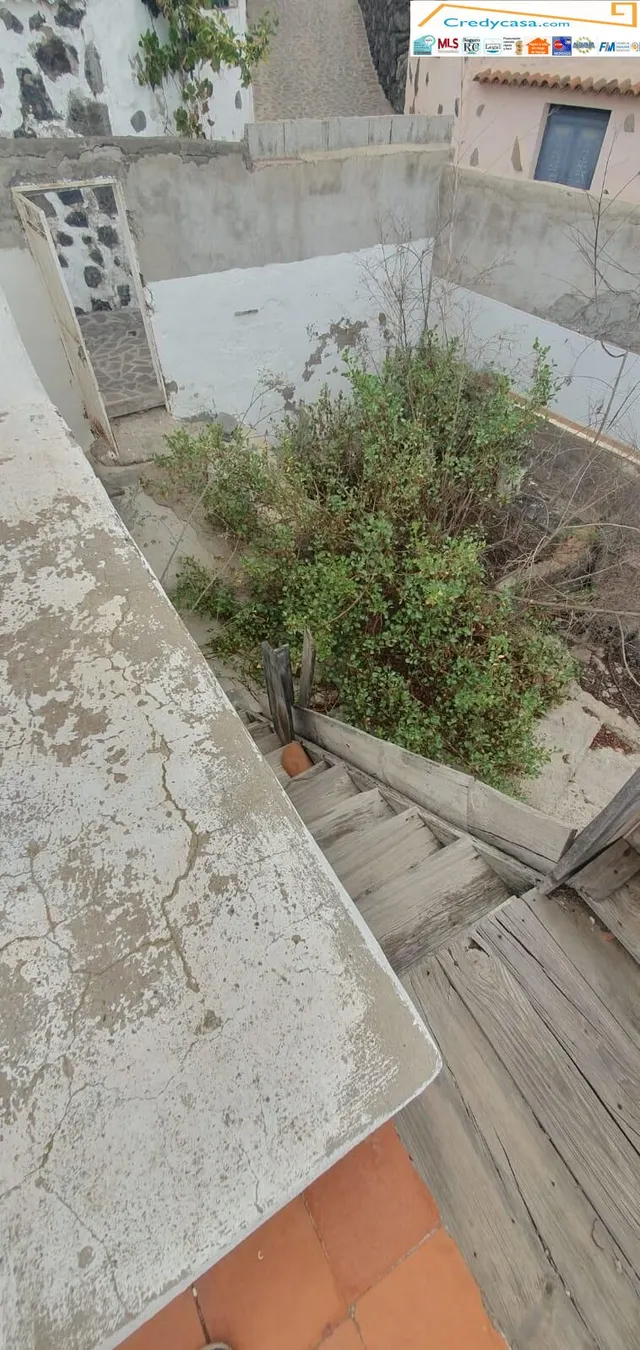 Guia Isora. Medianias. Casa con terreno a restaurar — 9