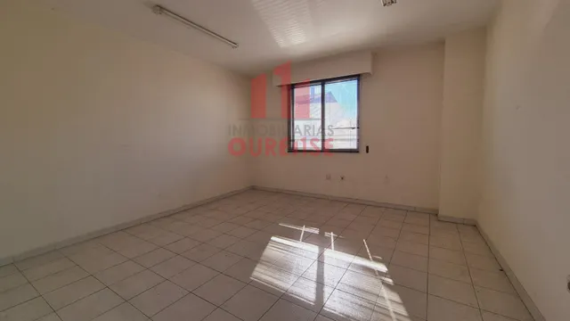 LOCAL COMERCIAL EN LA ZONA DE LA VALENZA — 9