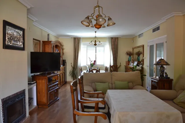 Un hogar en Espartinas para disfrutar dentro y fuera de casa — 3