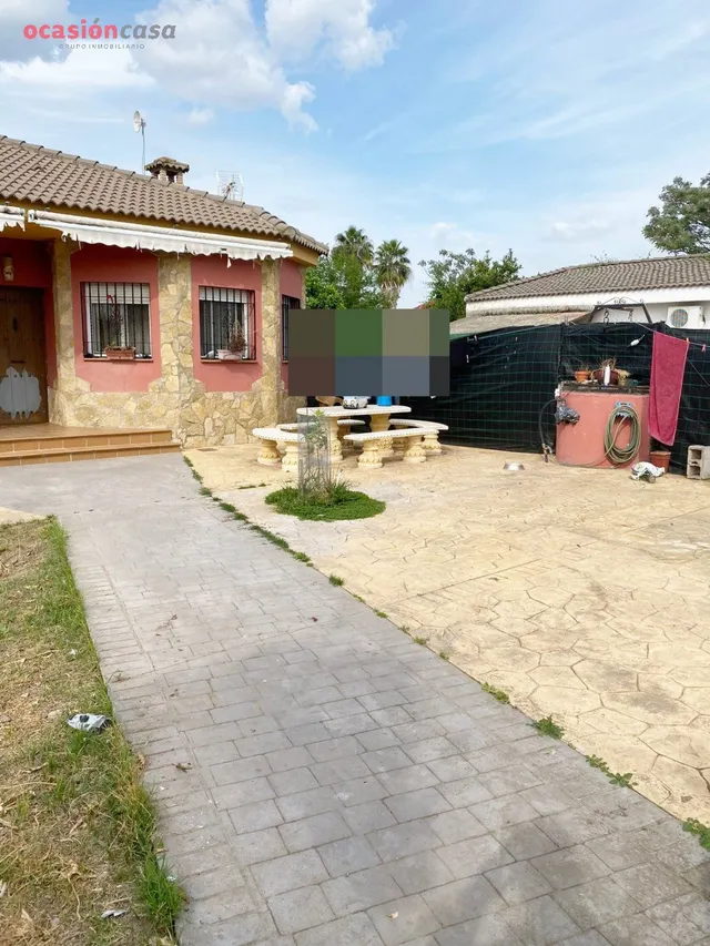 PARCELA DE 700 m2 , con 2 casas equipadas de cocina , habitaciones , baños ...! — 2