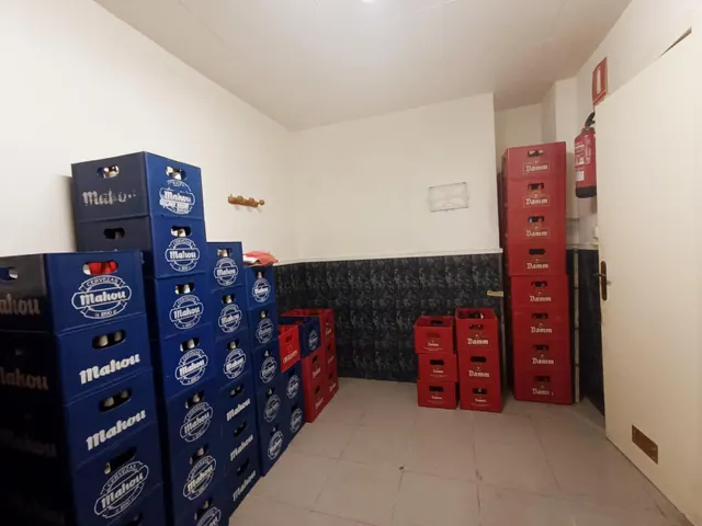 Oportunidad Única: Local Comercial — 16
