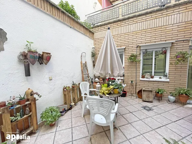 CASA ADOSADA CON TERRAZA, PATIO Y GARAJE EN CAN´ORIAC EN SAB - foto 3