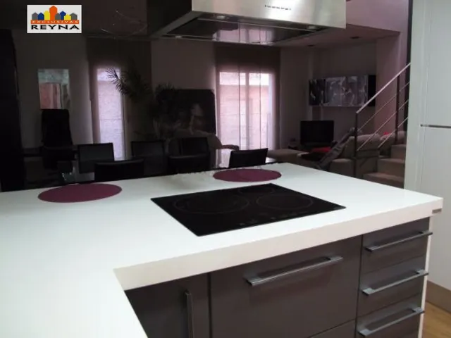 SE VENDE ESTUPENDO EDIFICIO COMO VIVIENDA UNIFAMILIAR EN EL CENTRO DE ELCHE — 6