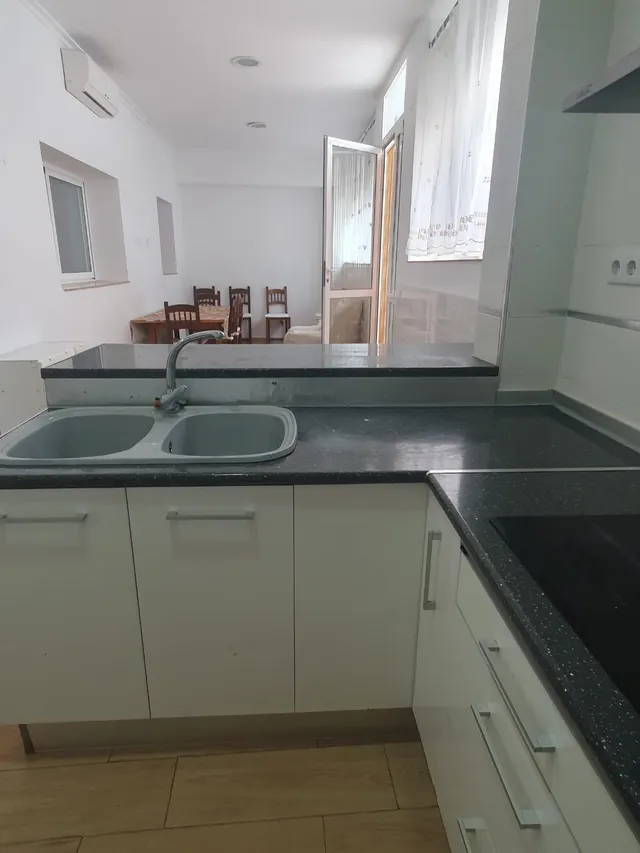 EXCELENTE VIVIENDA EN PLANTA BAJA CON PATIO-TERRAZA EXTERIOR — 6
