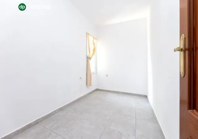 Piso en Venta en Casería De Montijo (Ganada) — 16