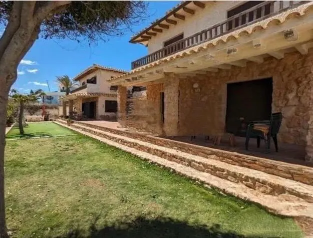 GRAN CASA EN CABO ROIG — 9