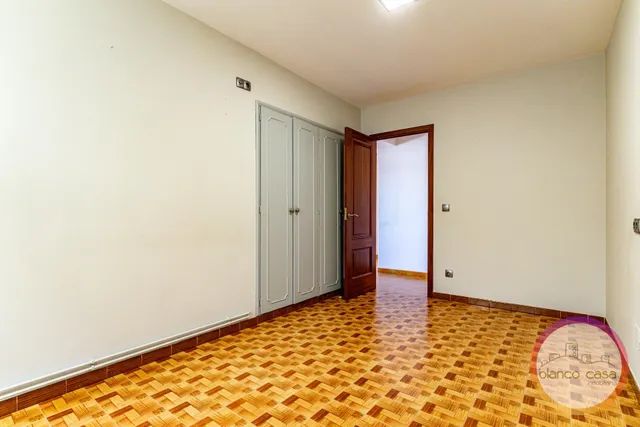 ✨ ¡amplio piso exterior de 4 dormitorios con ascensor en Carballo por 117.990 €! — 21