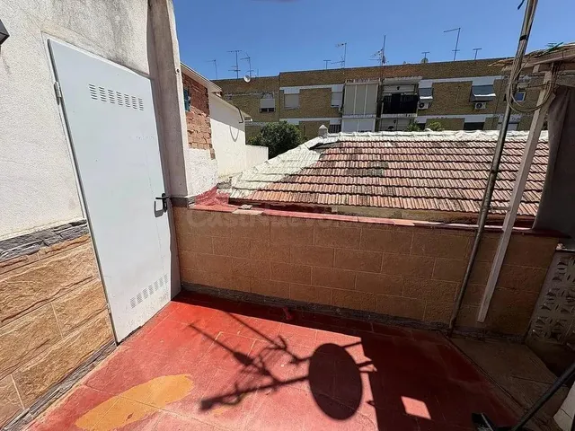 Acogedora casa en Córdoba, Campo de la Verdad Zona Alta - foto 2