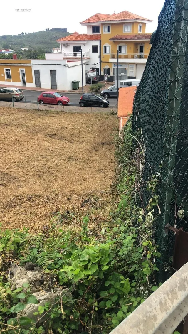 venta de Oportunidad terreno urbano en El Tanque de 763 m2. — 10