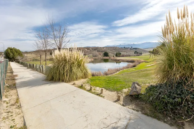 Venta de parcela urbana en Otura (Zona Santa Clara Golf) — 17